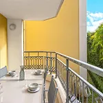Appartement Palais Ligure - Agreable 2 Pieces - - Parking Gratuit Menton