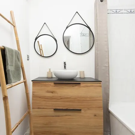 Palais Ligure - Agreable 2 Pieces - - Parking Gratuit דירה