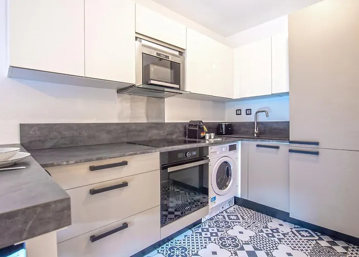 Palais Ligure - Agreable 2 Pieces - - Parking Gratuit * מנטון